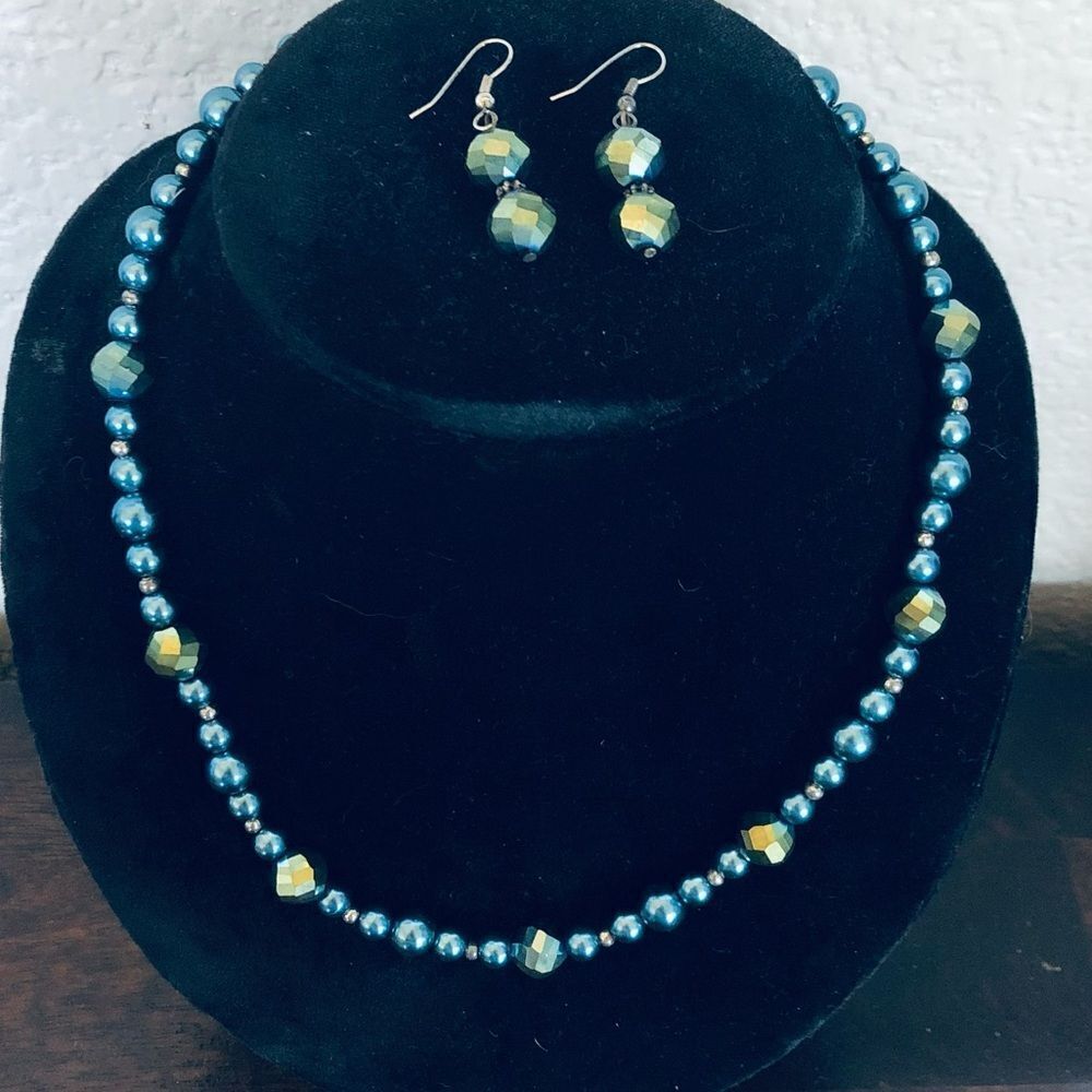 Teal Blue Pearl Iridescent Beaded Necklace Earrings Set